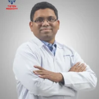Dr. Vijay Patil, top oncologist in Thane providing expert cancer care