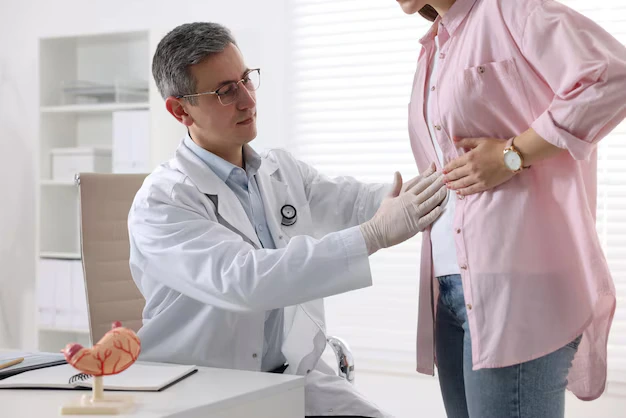 Expert fissure doctor in Thane providing safe and effective treatment